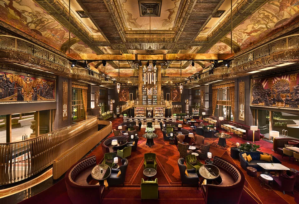 Photo of 7 Best Pubs in Singapore for a Stylish Night Out by Gunjan Upreti