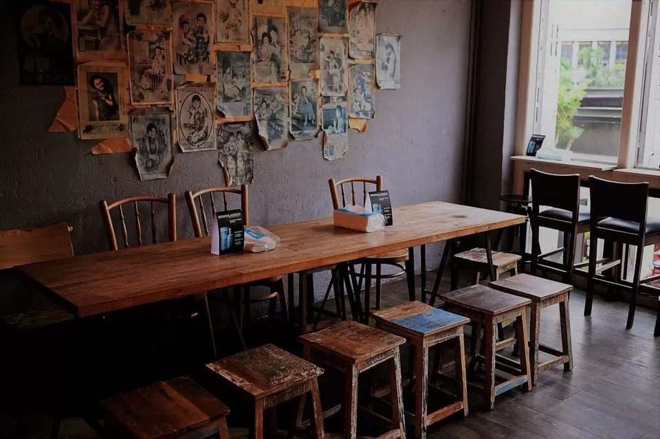 Photo of 7 Best Pubs in Singapore for a Stylish Night Out by Gunjan Upreti