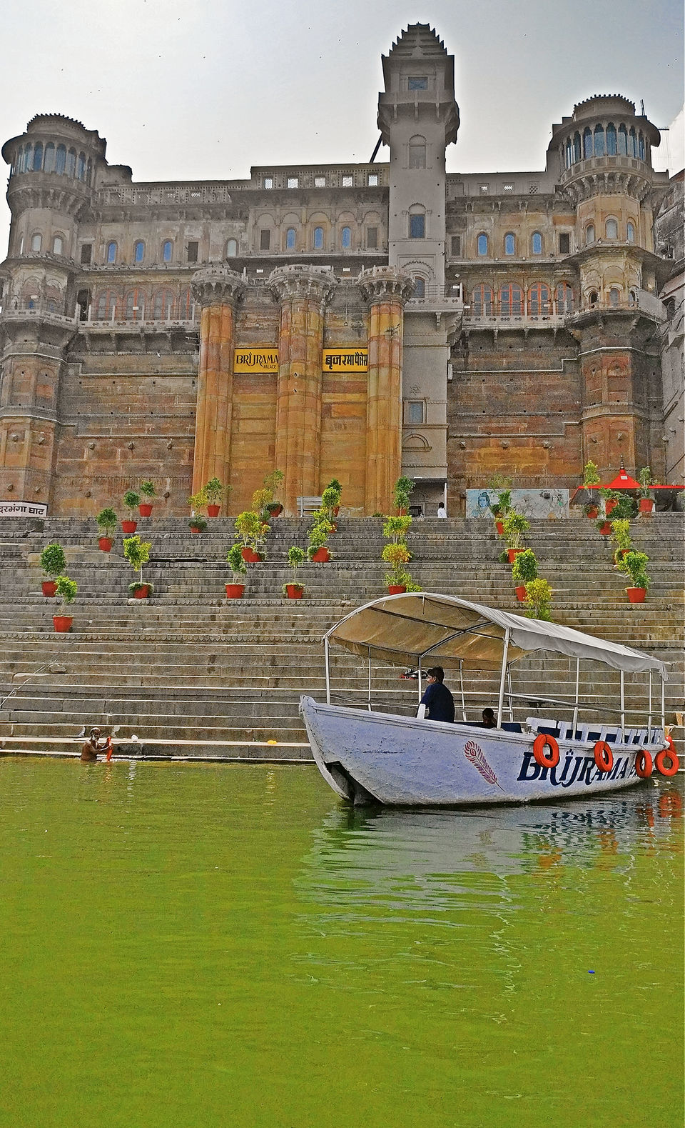 Photo of This 200-Year-Old BrijRama Palace By The Ganges Is The Spiritually Royal Vacation You Need 1/1 by Gunjan Upreti