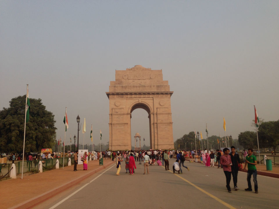 Photo of India (Expectation Vs. Reality) 2/23 by Valeriya Romanova