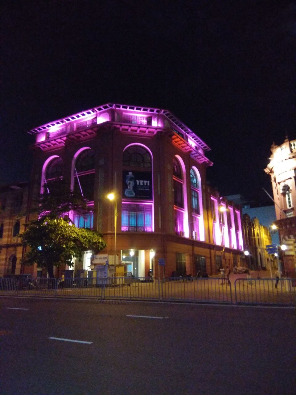 Photo of Colombo surprises with its beautiful contrast of Colonial and Cosmopolitan culture! 21/43 by PURVI YADAV
