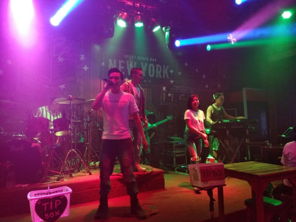 Photo of Phuket: Beach marathon, Island hopping and irrestible nightlife 13/13 by PURVI YADAV