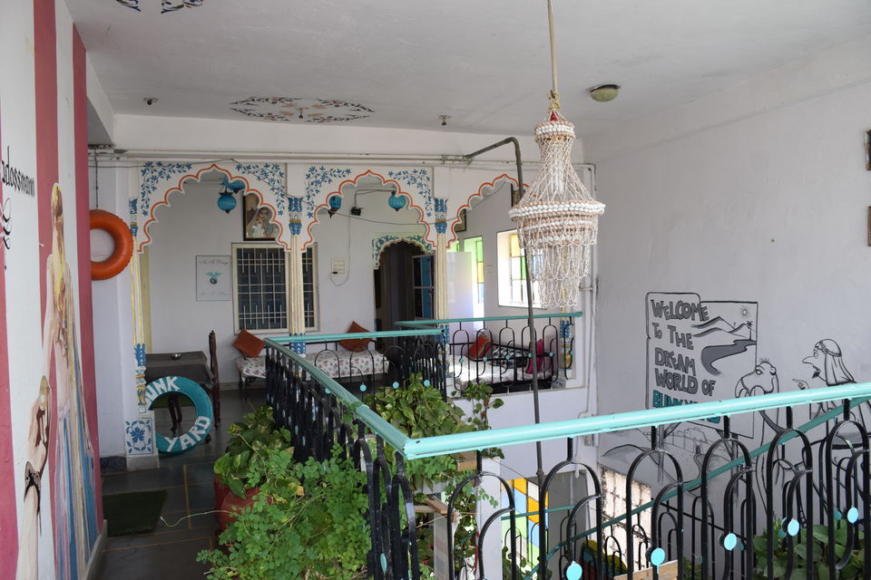 Photo of Bunkyard Hostel, Lal Ghat Road, Silawatwari, Udaipur, Rajasthan, India by Poonam Chakraborty