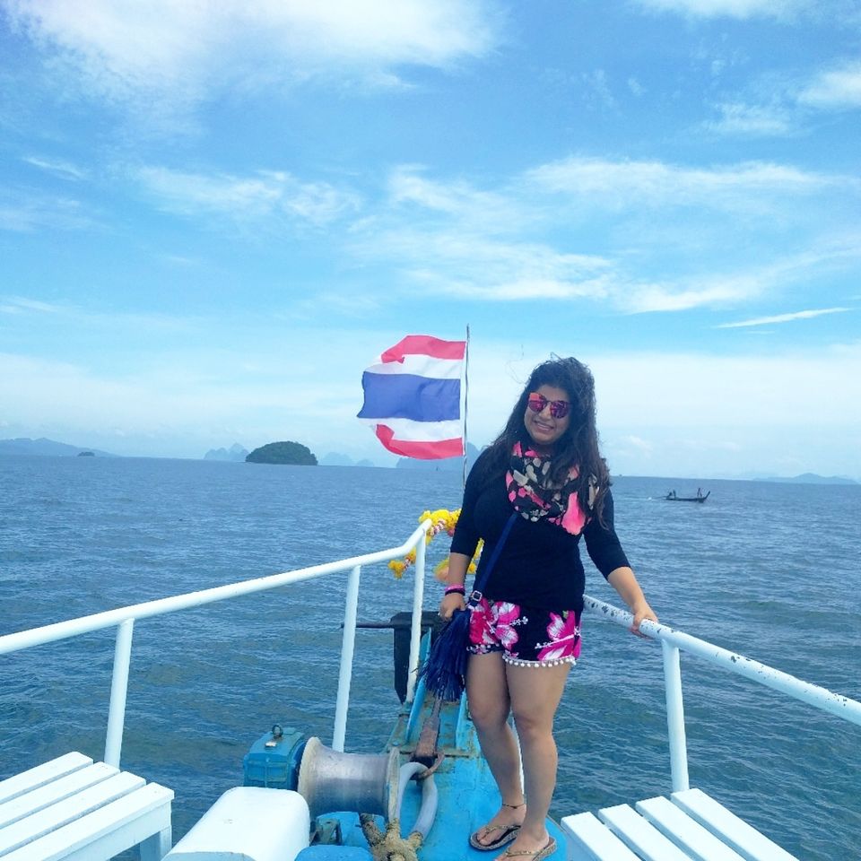 Photo of Drink, Dance n Dive.. Thailand!! by Shruti Jain