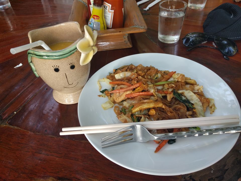 Photo of Drink, Dance n Dive.. Thailand!! by Shruti Jain