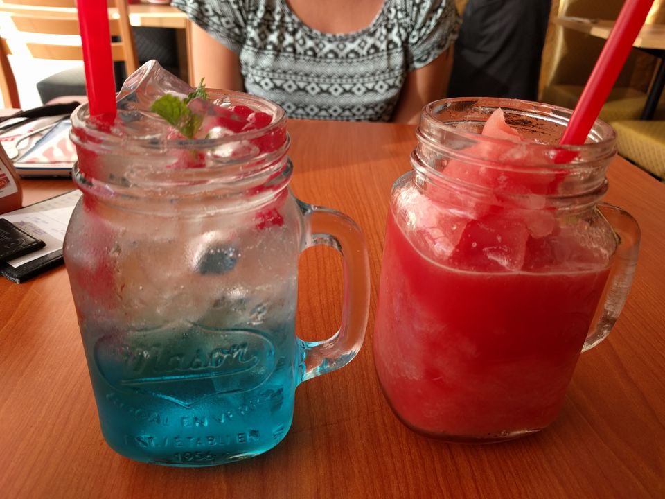 Photo of Drink, Dance n Dive.. Thailand!! by Shruti Jain