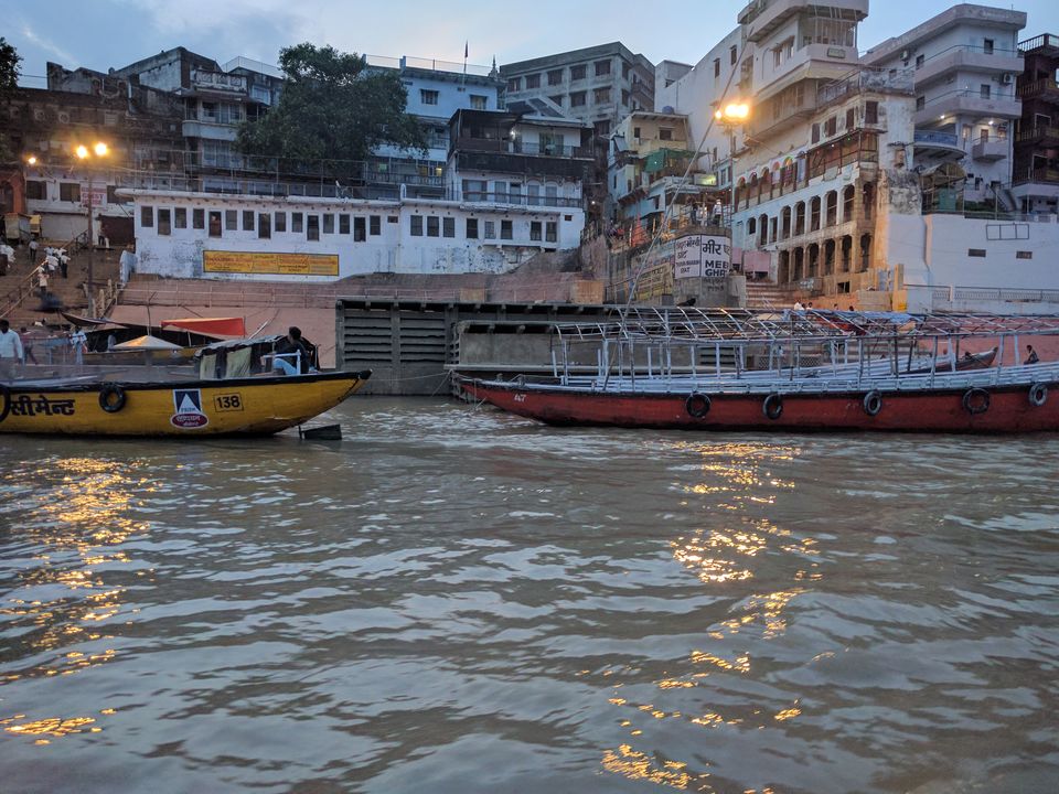 Photo of A girl’s guide to explore Varanasi: City of lights & Shrines! 4/25 by Shruti Jain