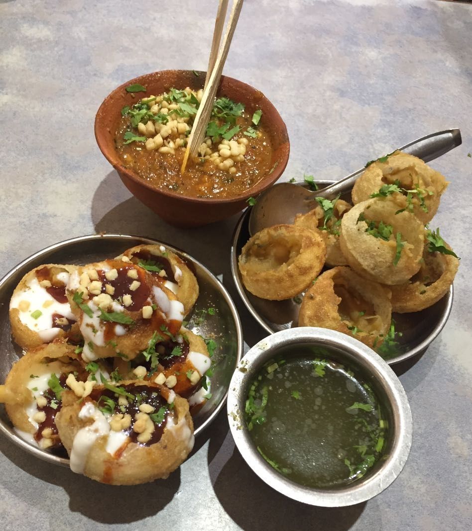 Photo of A girl’s guide to explore Varanasi: City of lights & Shrines! 10/25 by Shruti Jain