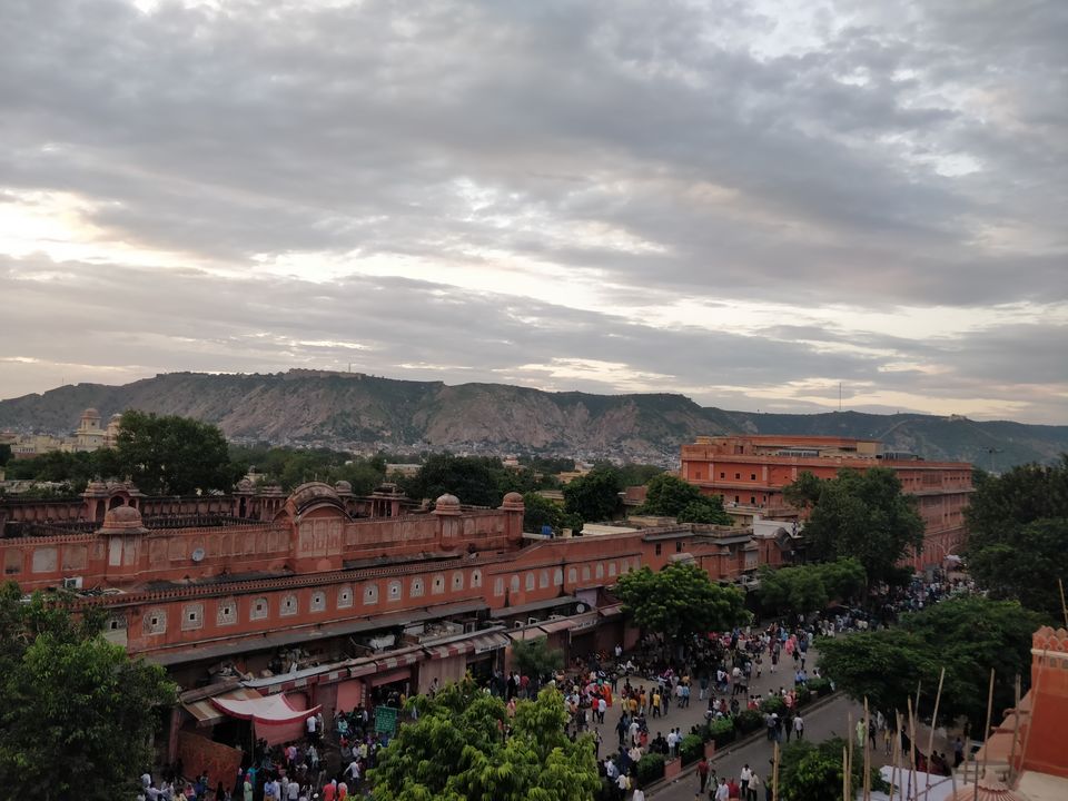 Photo of Get enchanted view of Hawa Mahal while sipping your favorite coffee at Wind View Cafe, Jaipur by Shruti Jain