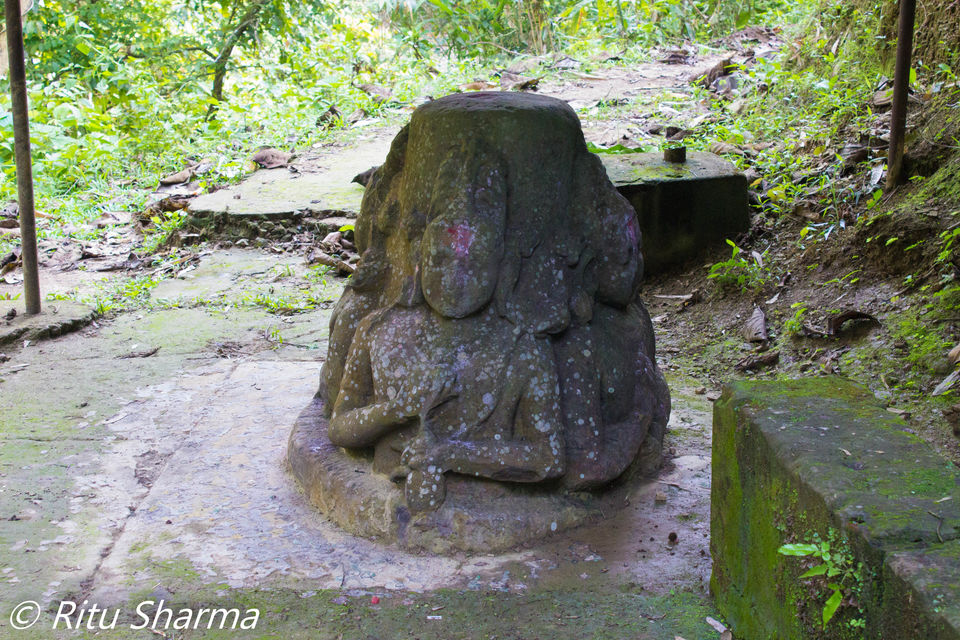 Photo of Feel the vibes of 10 million deities at one place - Unakoti 5/7 by Ritu Sushila Krishan