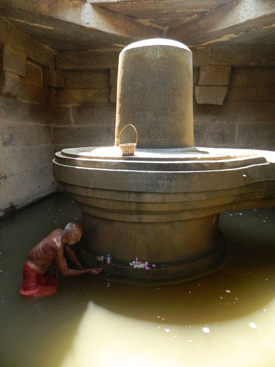 Photo of Don't Worry, Be Hampi ! 6/85 by Yashasvi Girdhar