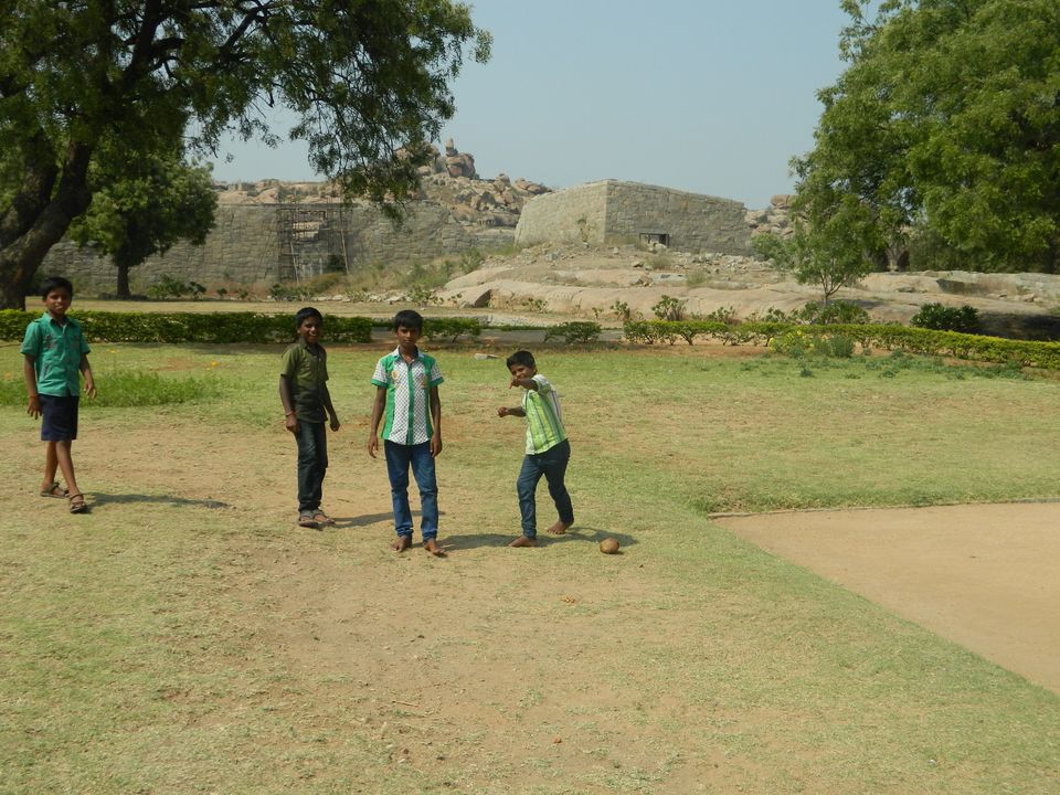 Photo of Don't Worry, Be Hampi ! 39/85 by Yashasvi Girdhar