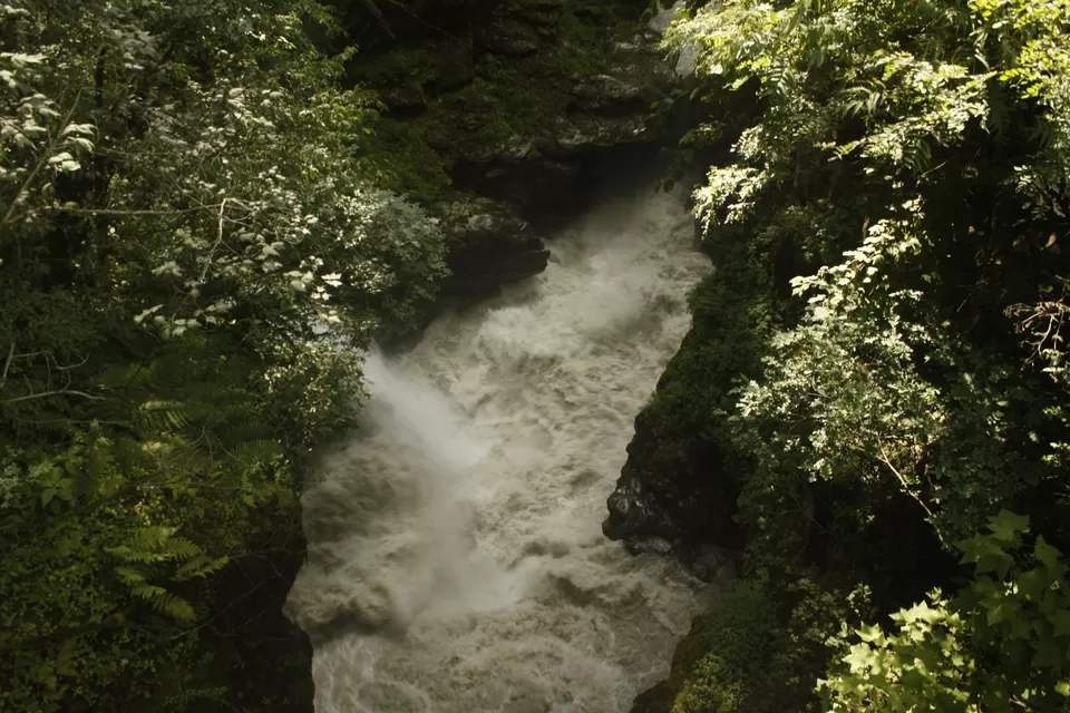 Photo of Barshaini Parvati River Dam, Sosan, Himachal Pradesh, India by Nikhil Shinde