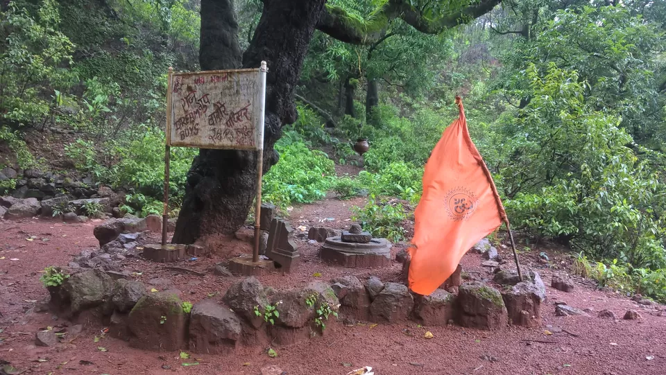 Photo of Mahuli Fort, Asangaon, Maharashtra, India by Nikhil Shinde