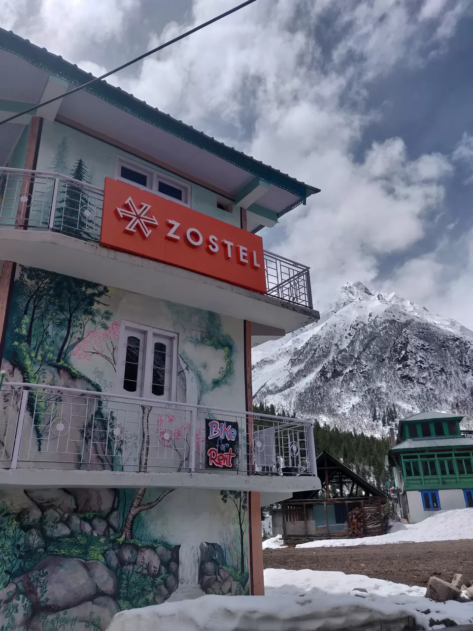 Photo of Experiencing the butterflies of winter....experiencing snowfall #BucketList2019 by Mamtha Ramachandra