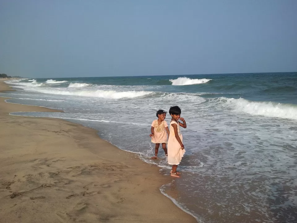 Photo of Auroville Beach, Villupuram, Tamil Nadu, India by Girl with a Tripod
