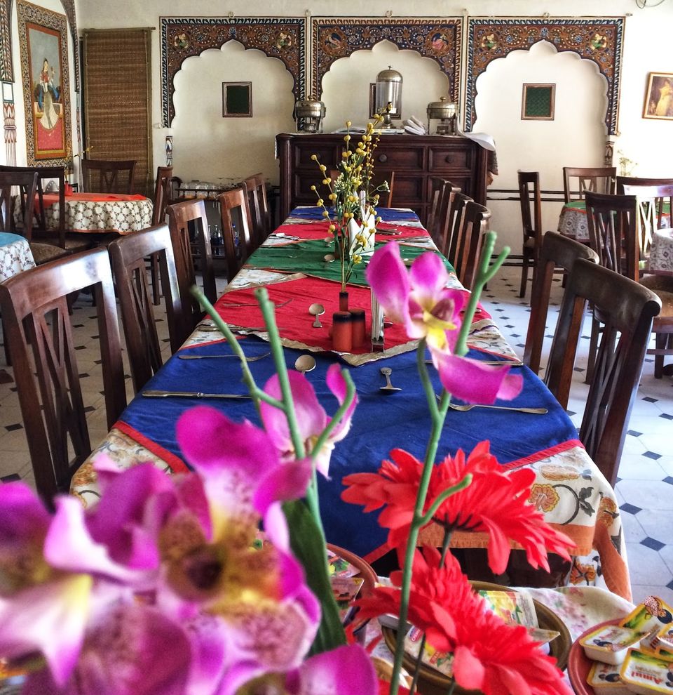 Photo of Step Back In Time At The Regal 18th Century Mandawa Haveli by Mahima Agarwal