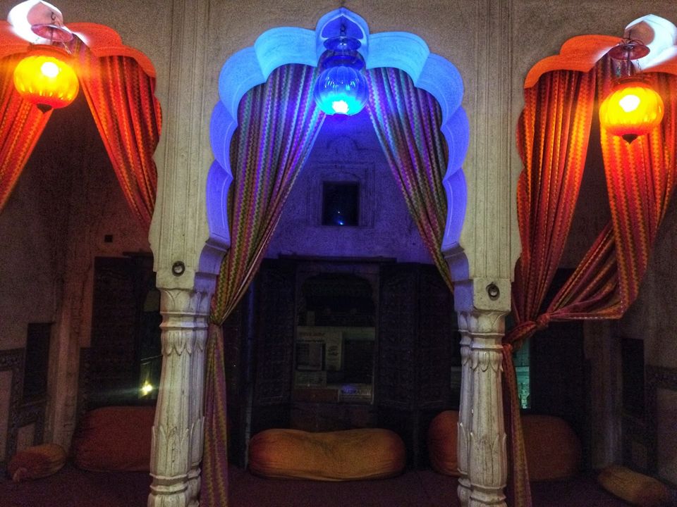 Photo of Step Back In Time At The Regal 18th Century Mandawa Haveli by Mahima Agarwal