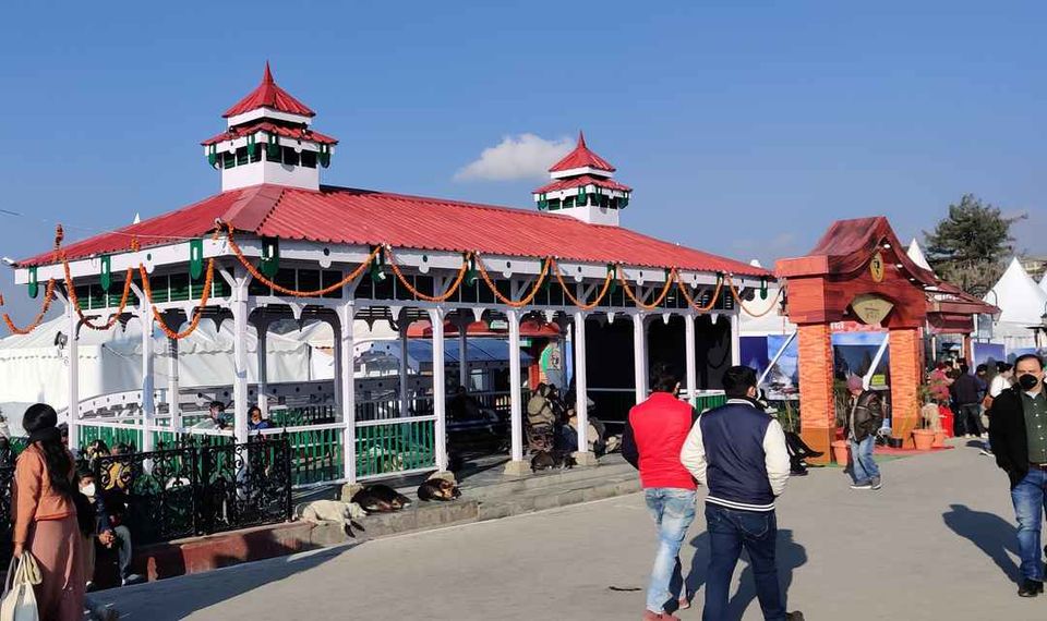 Photo of Shimla, Himachal Pradesh, India by Bhupender Singh