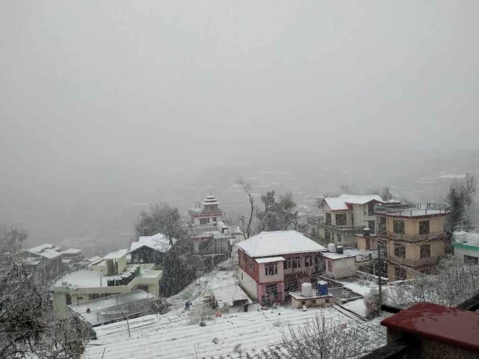 Photo of Shimla, Himachal Pradesh, India by Bhupender Singh