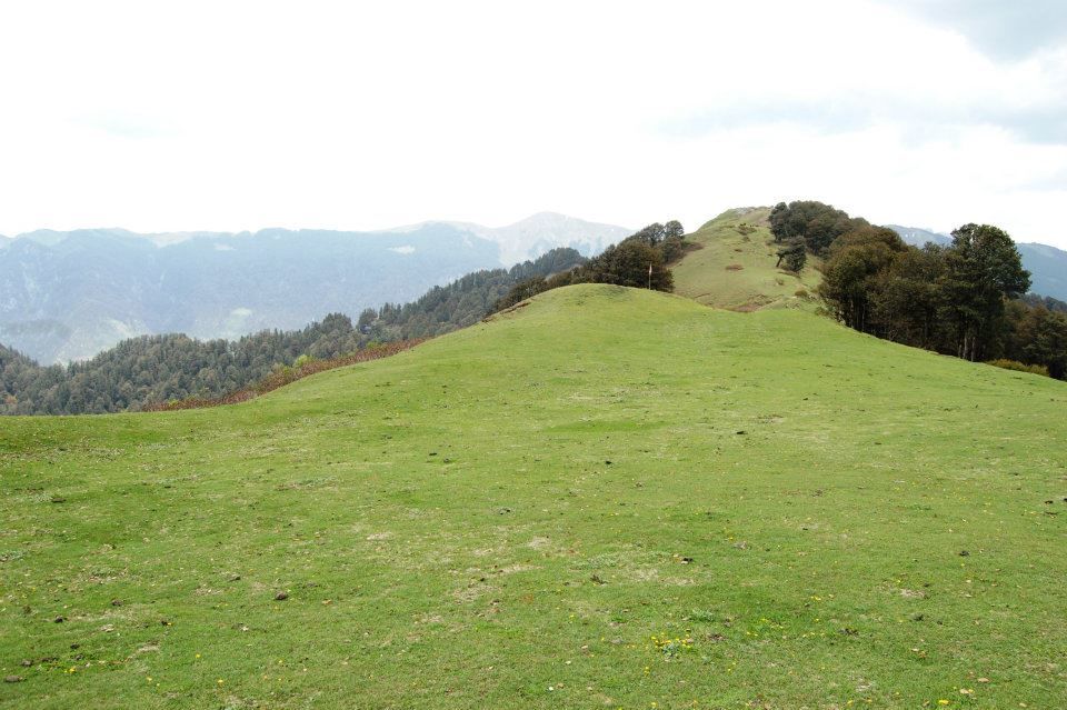 Photo of Untouched beauty of Himalayas :Trekking "Ani-Jalori Pass- Sarosar lake-Raghupurgarh-Takrasi-Paneo" 7/11 by Bhupender Singh