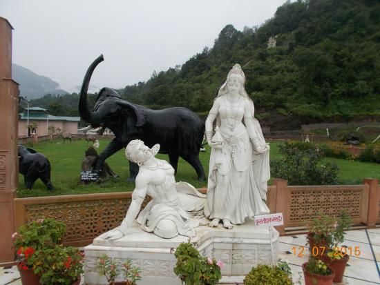 Photo of How to enjoy places around Shimla w/o touching congested Shimla... 2/35 by Bhupender Singh