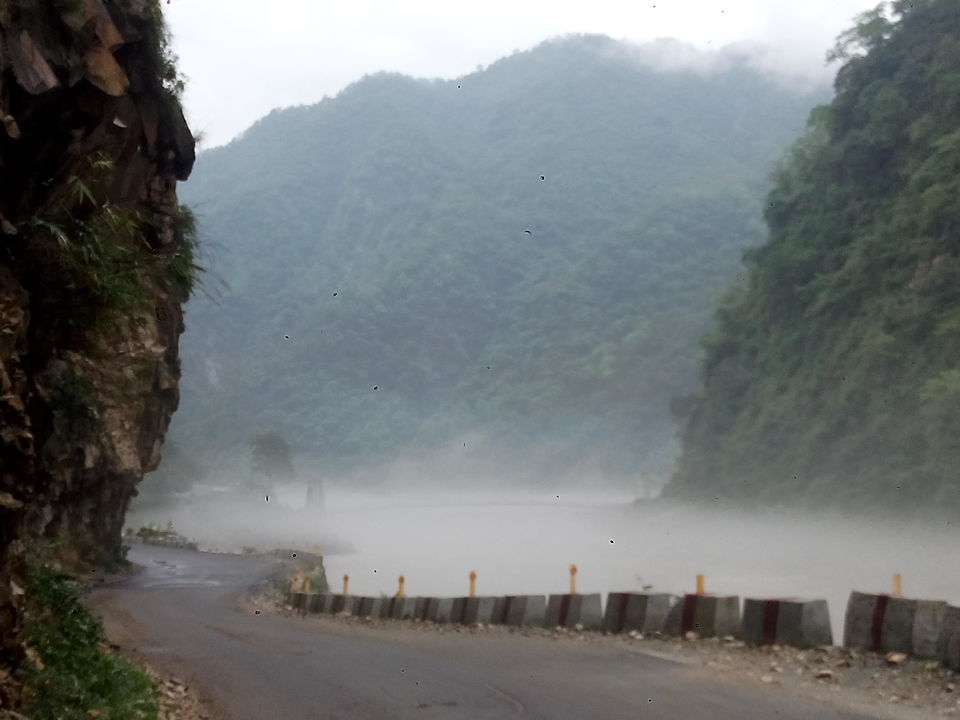 Photo of Solo Trip to the Valley of Flowers : Where the Heavens descend on Earth 13/53 by Dushyant Chauhan