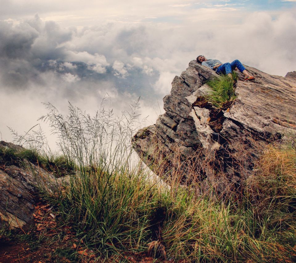 Photo of Mukteshwar - The cliff point 1/4 by muculica amra