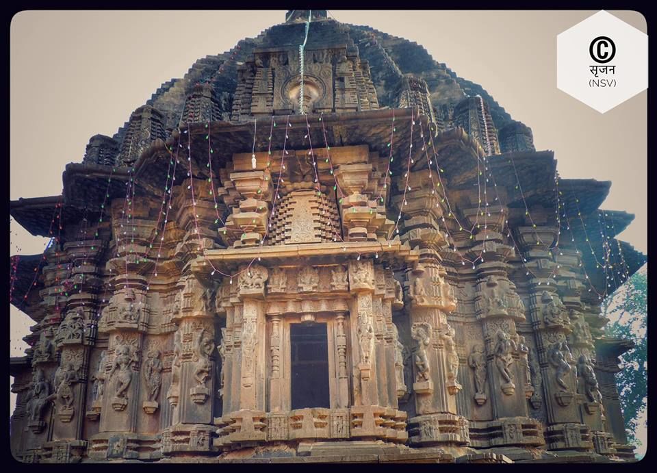 Photo of Khidrapur-Ancient Temple of Shilahara Dyansty 7/11 by Nikhil Vaidya