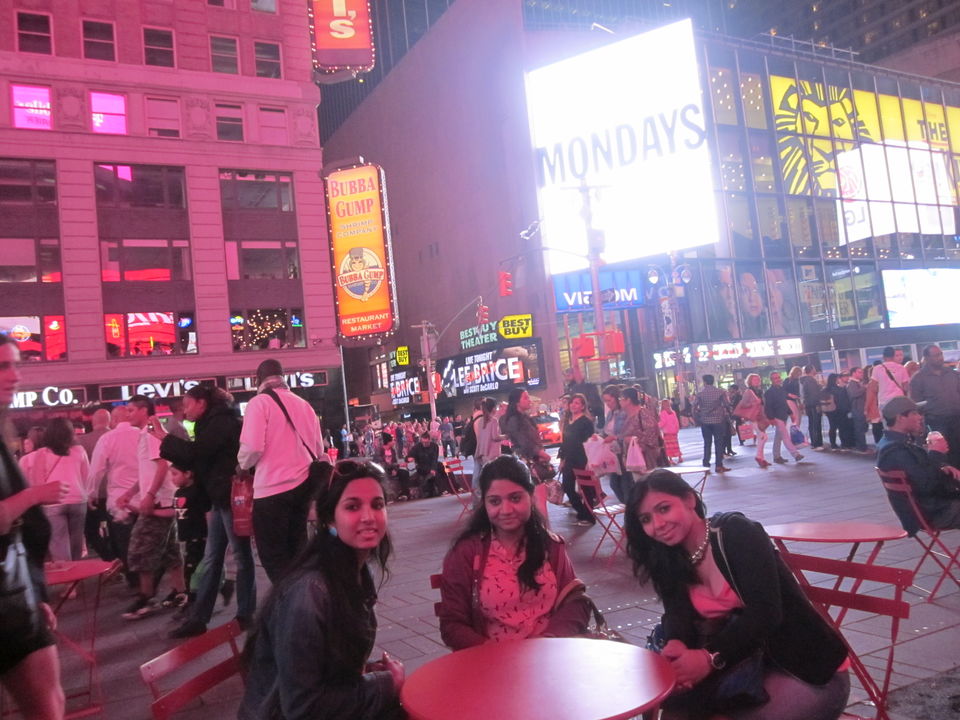 Photo of Times Square, New York, NY, United States by Pooja Chaudhary