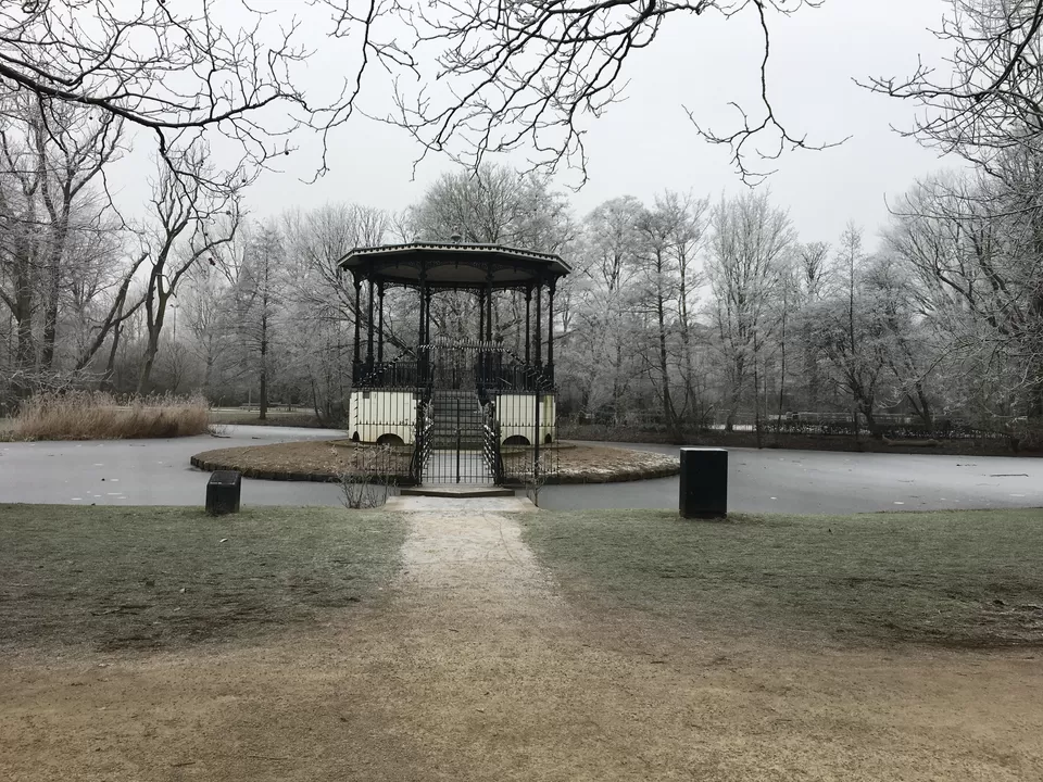 Photo of Vondelpark, Amsterdam, Netherlands by Spandan Pathak