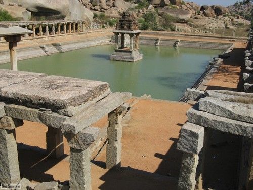 Photo of Virupaksha Temple, Hampi, Karnataka, India by Harini Sridharan