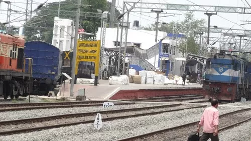 Photo of Ernakulam Junction South, South Railway Station Road, Ernakulam South, Ernakulam, Kerala, India by Harini Sridharan