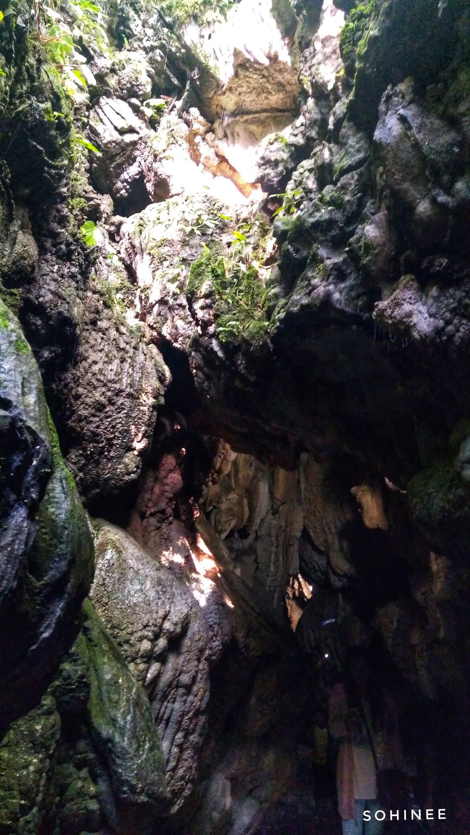 Photo of Mawsmai Cave Road, Cherrapunjee, Meghalaya, India by TheBongDuo
