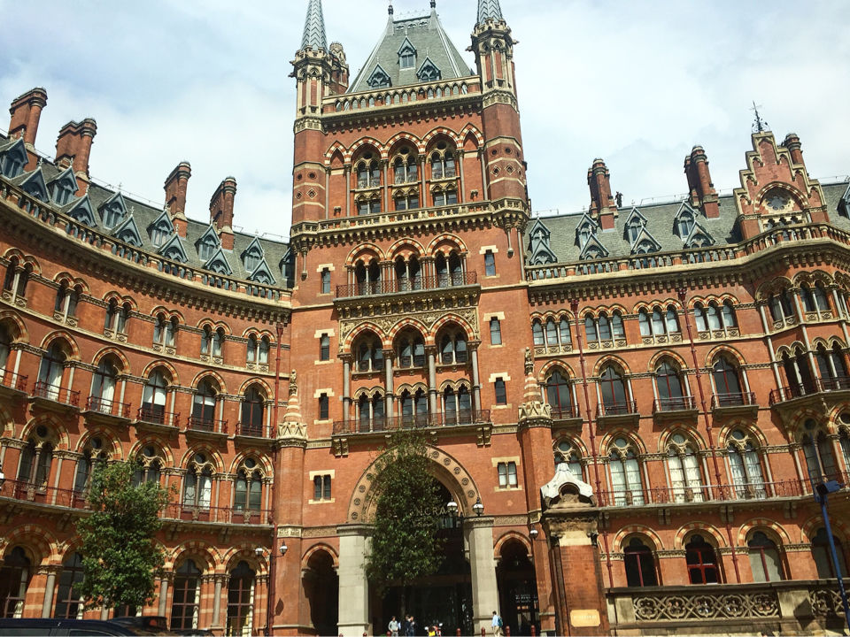 Photo of UK & Paris- Overview by Aishwarya Bamzai