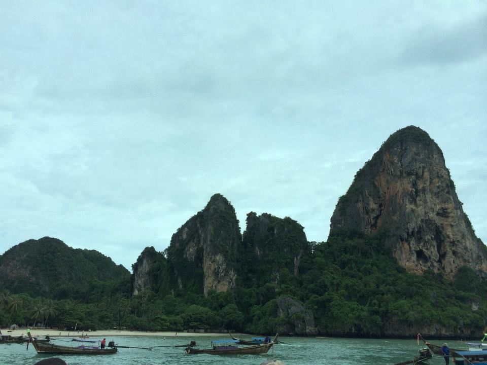 Photo of Step out of your comfort zone in Thailand 1/1 by Esha Singh