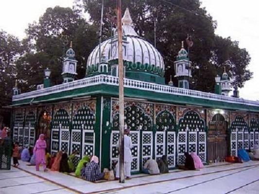 Photo of Famous Dargahs in India to visit for Ramadan 3/5 by shalini K