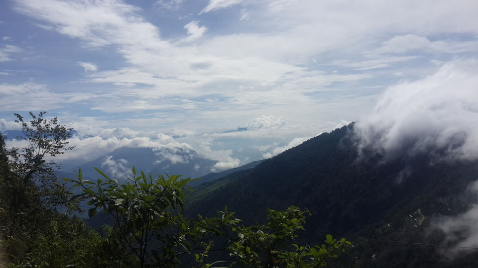 Photo of Backpacking Sikkim "It's only possible when the mountains calls you". 7/15 by VAGABOND