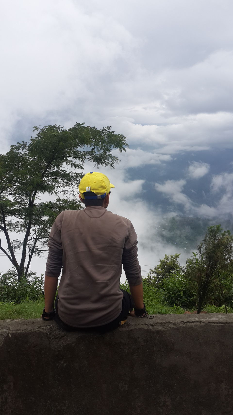 Photo of Backpacking Sikkim "It's only possible when the mountains calls you". 2/15 by VAGABOND