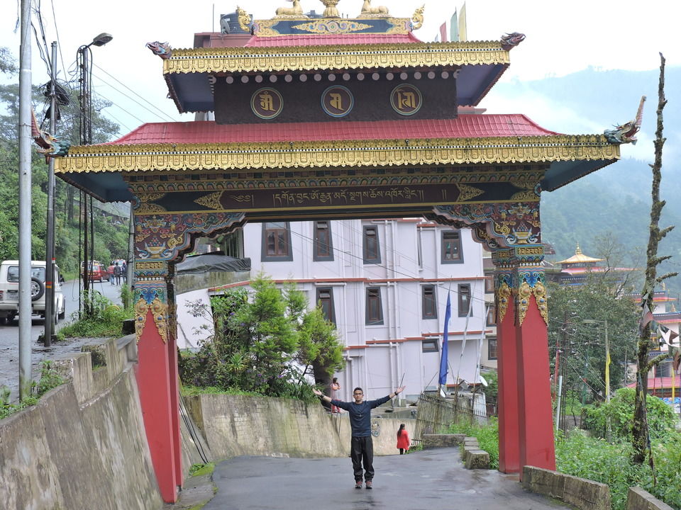 Photo of Backpacking Sikkim "It's only possible when the mountains calls you". 1/6 by VAGABOND