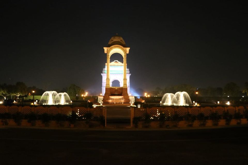 Photo of National War Memorial India Gate Delhi - Nomadic Foot 4/4 by Nomadic Foot
