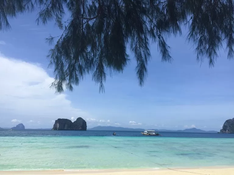 Photo of Ko Ngai, Ko Lanta Yai, Ko Lanta District, Krabi, Thailand by Tamshuk
