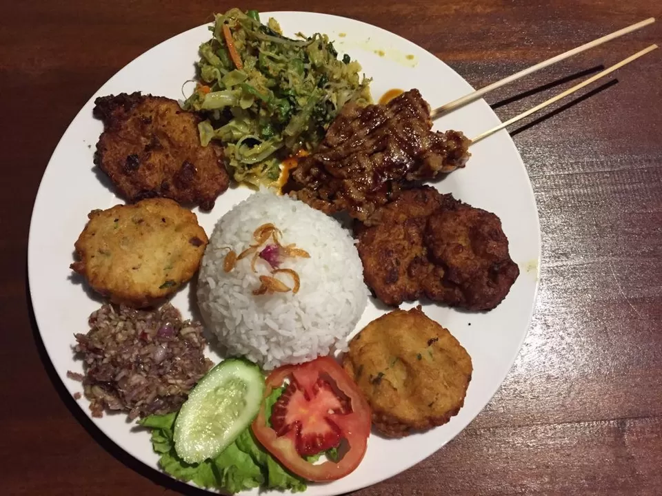 Photo of Warung Classic, Munduk, Buleleng Regency, Bali, Indonesia by Tamshuk