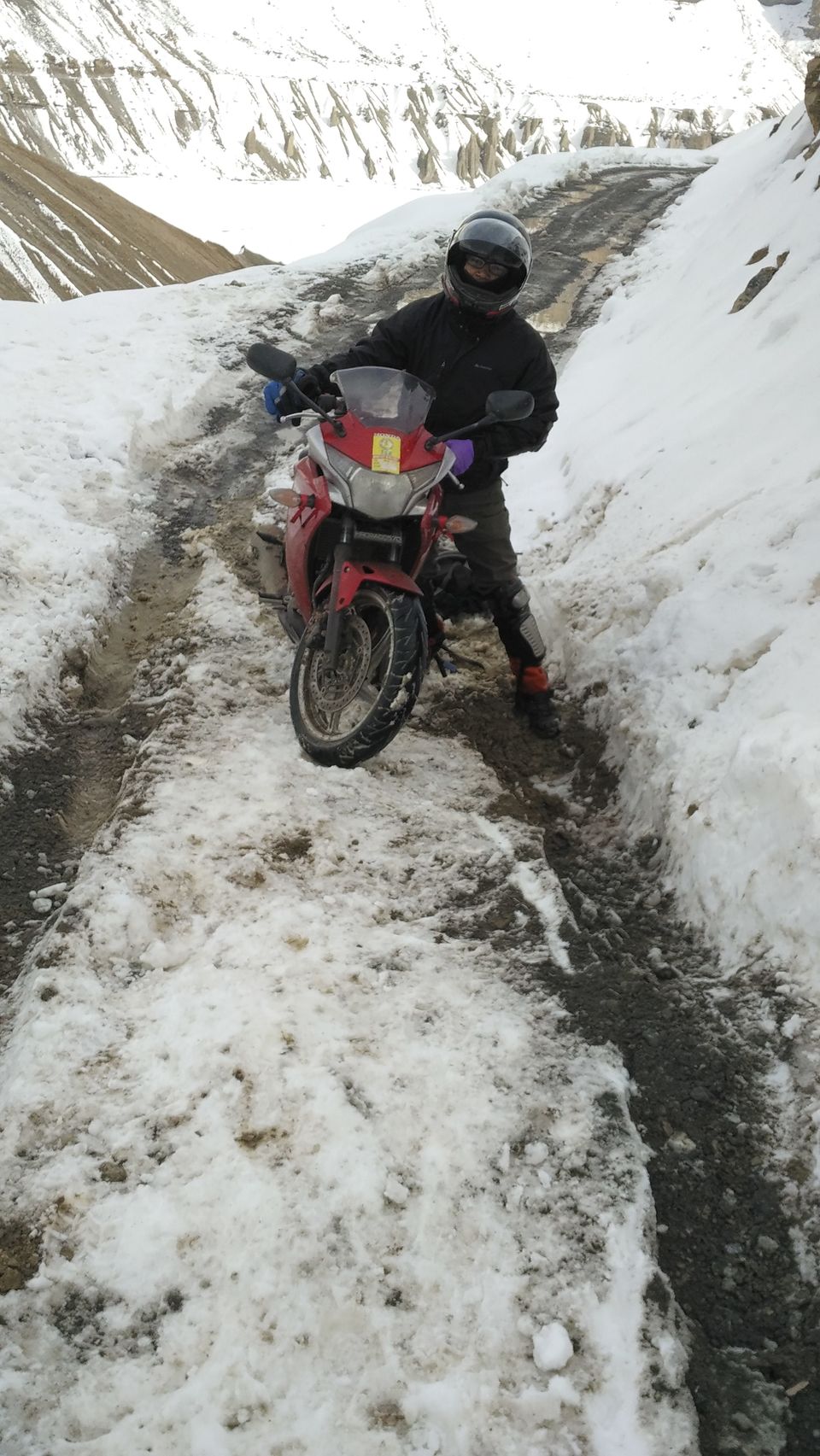 Photo of Wandering in Spiti Valley 9/12 by Shivani Saini