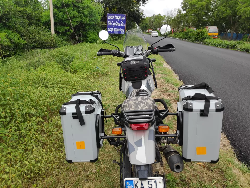 Photo of Hunsur, Karnataka, India by Rajen Joshi