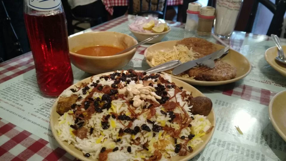 Photo of Hungry Hearts Guide: Colaba, Mumbai. by Avani Chavan