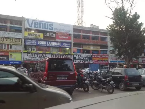 Photo of Chandigarh, India by Tirth Raj Bhutoria
