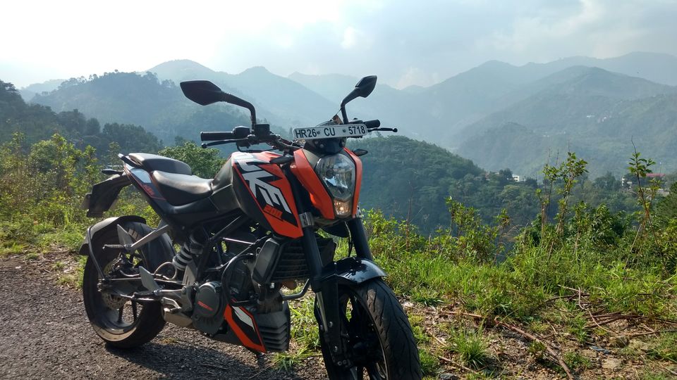 Photo of Road to India's first hiking hostel(HOTs Hostel) by Himanshu Munjal