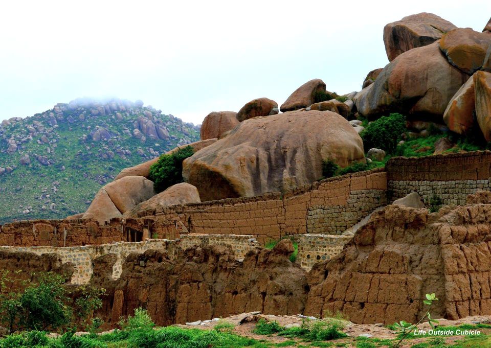 Photo of Monsoon Magic of Chitradurga Fort #offbeatplace by Life Outside Cubicle (Shruthi B P)