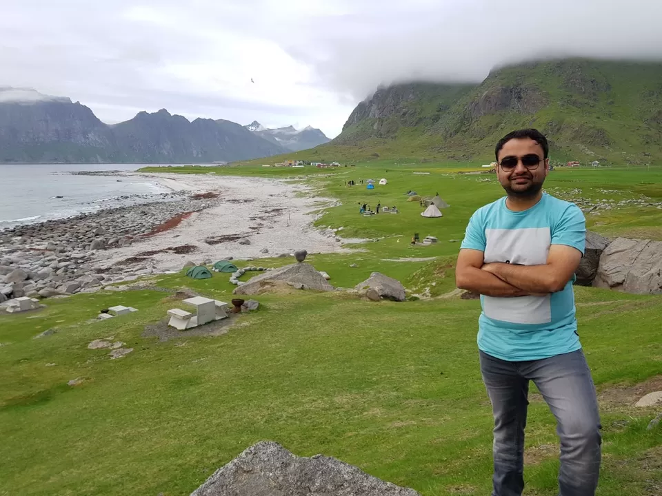 Photo of Uttakleiv Beach, Uttakleivveien, Leknes, Norway by Ishita Desai